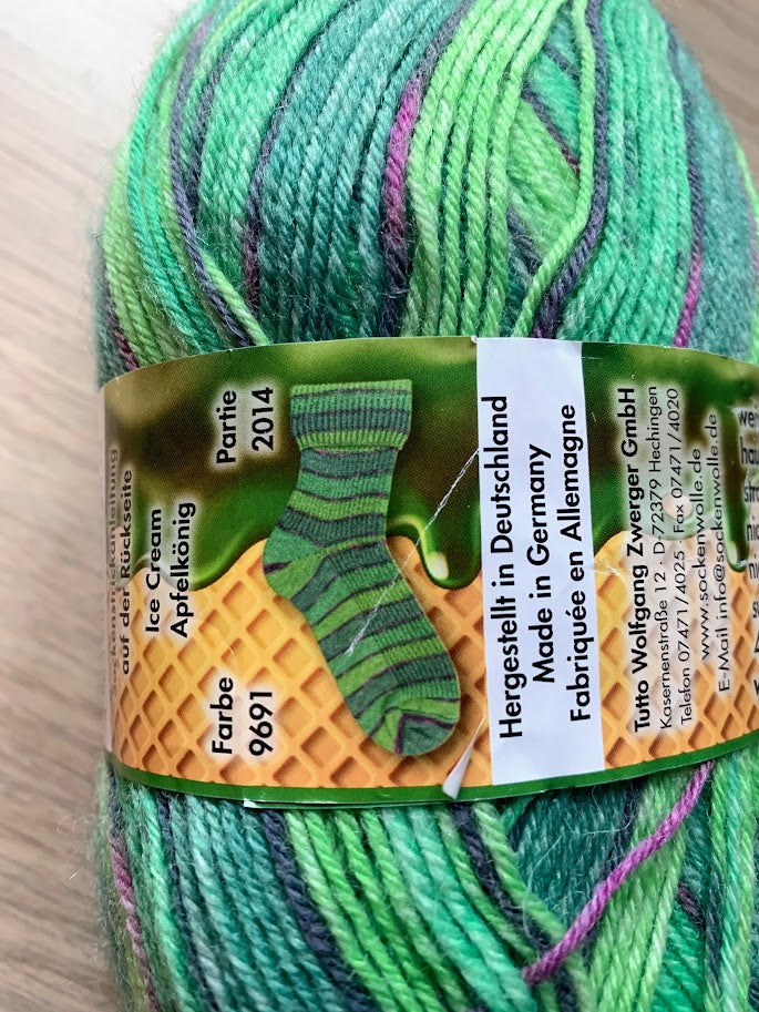 Opal sock yarn 100g ball in green